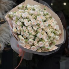 Букет №556, (роза кустовая 31шт)